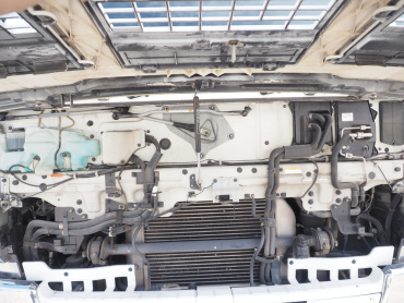 いすゞ ギガ ウイング車 大型 QKG-CYJ77A 年式 H28[写真49]