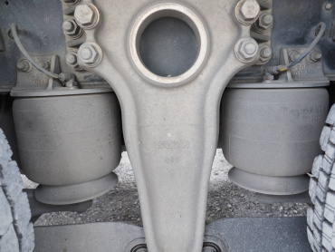 いすゞ ギガ ウイング車 大型 QKG-CYJ77A 年式 H24 [写真35]