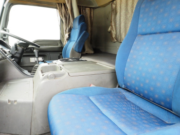 いすゞ ギガ ウイング車 大型 QKG-CYJ77A 年式 H24 [写真32]