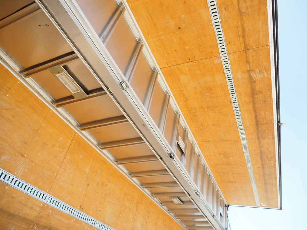 いすゞ ギガ ウイング車 大型 2PG-CYJ77C 年式 H30[写真22]