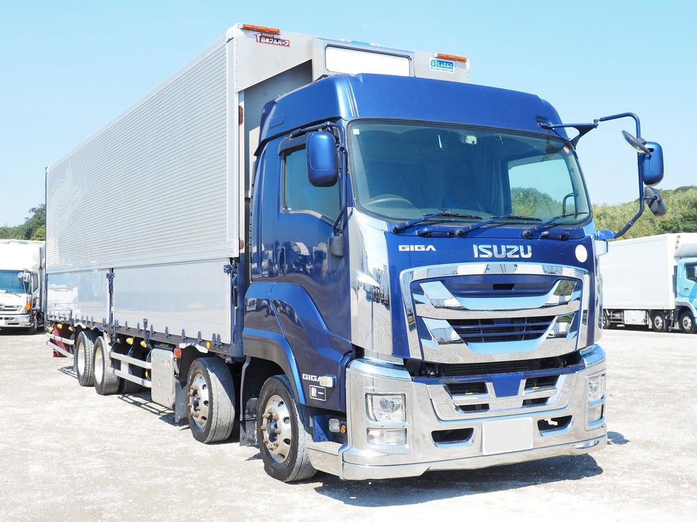いすゞ ギガ ウイング車 大型 2PG-CYJ77C 年式 H30[写真05]