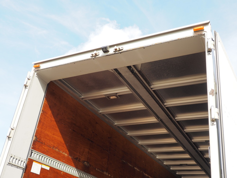 いすゞ ギガ ウイング車 大型 QKG-CYJ77A 年式 H24[写真21]