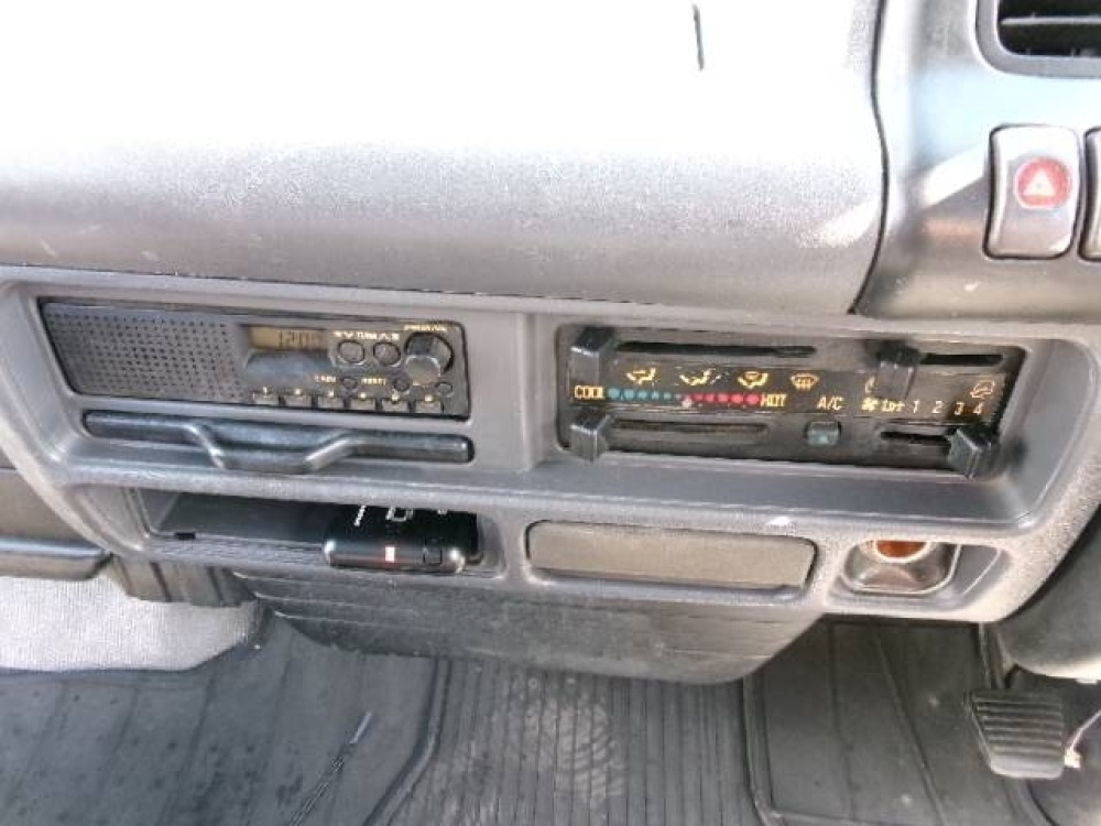 いすゞ エルフ ダンプ 小型 PB-NKR81AN 年式 H19[写真13]