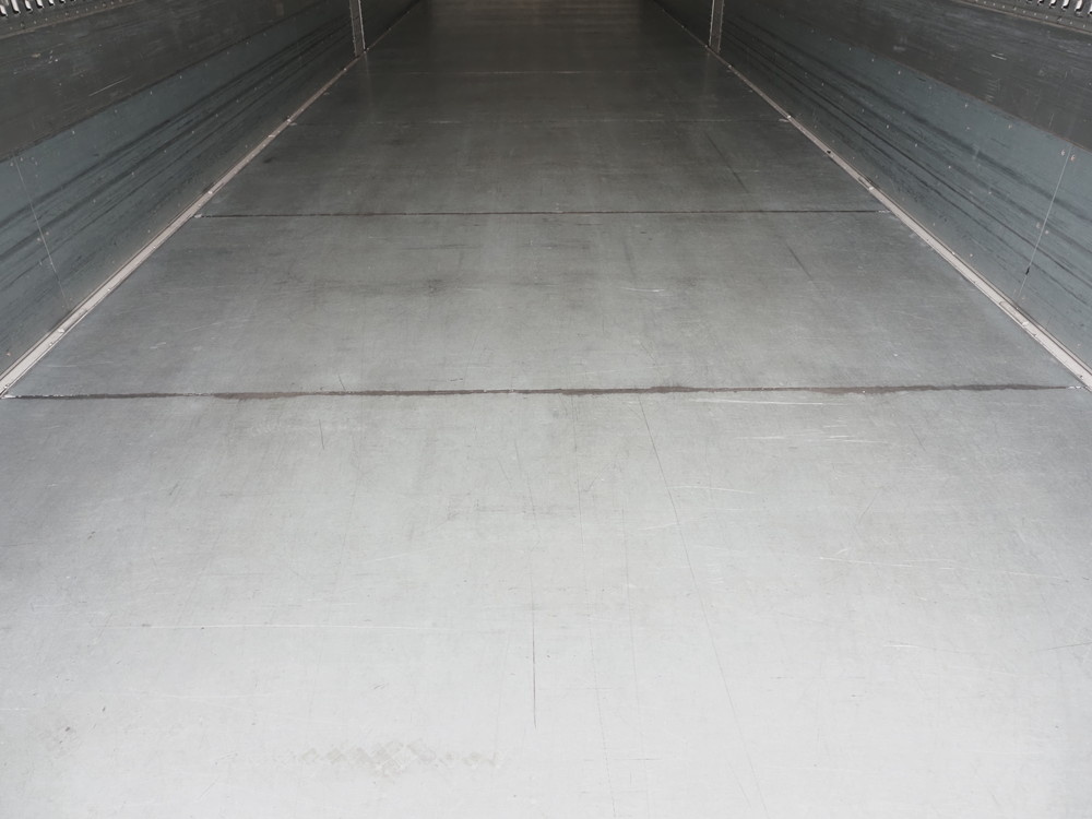 いすゞ ギガ ウイング車 大型 2PG-CYL77C 年式 R2[写真28]