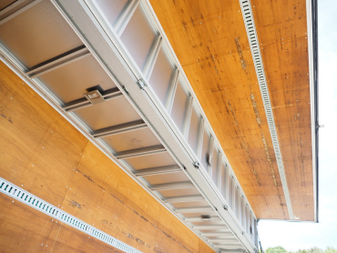 いすゞ ギガ ウイング車 大型 QKG-CYJ77A 年式 H24 [写真18]