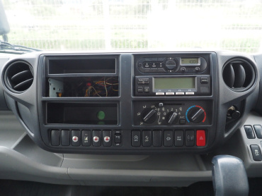 日野 デュトロ 冷凍バン 小型 TPG-XZU712M 年式 H30[写真28]