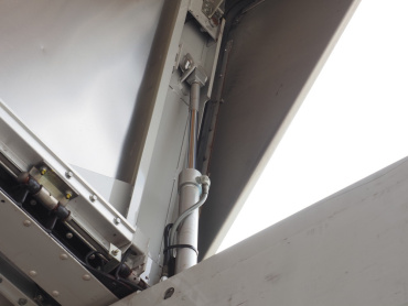 日野 レンジャー ウイング車 中型 TKG-FD7JLAG 年式 H26 [写真08]