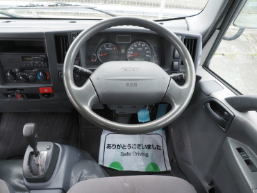 いすゞ エルフ 平ボディ 小型 TKG-NLR85AR 年式 H26[写真21]