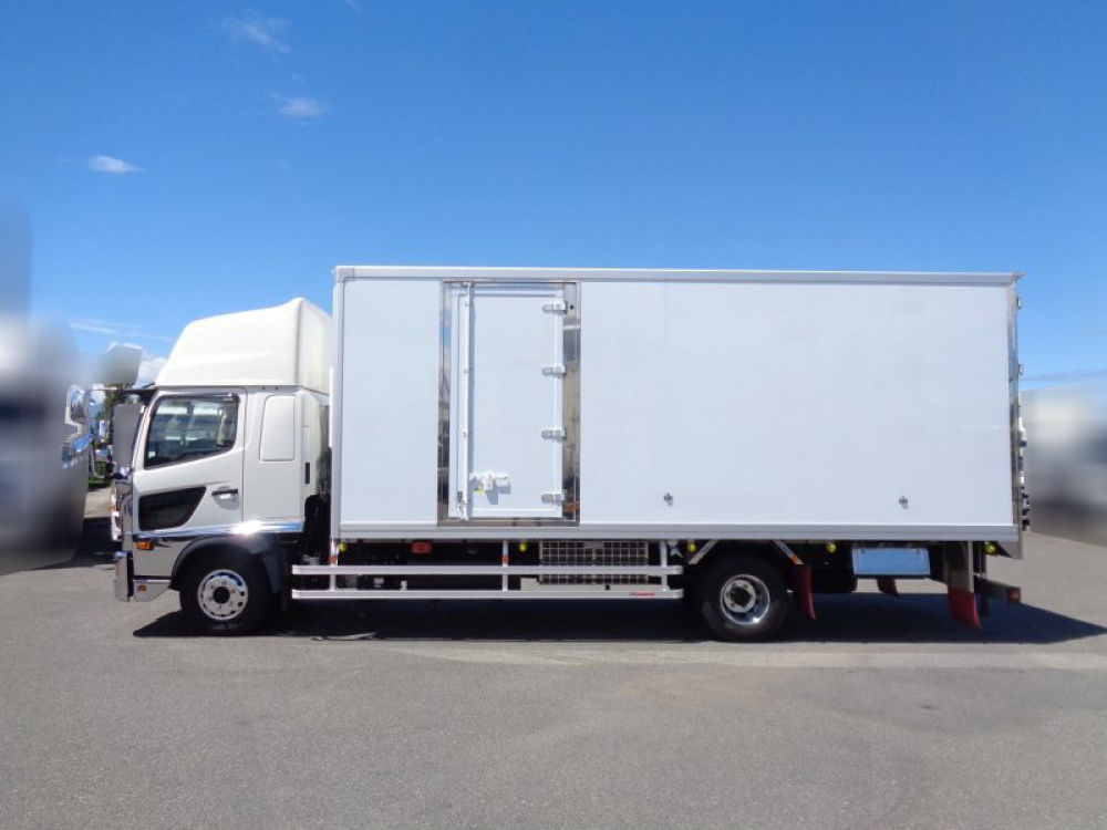 日野 レンジャー 冷凍バン 中増t 2KG-GD2ABA 年式 R3[写真04]