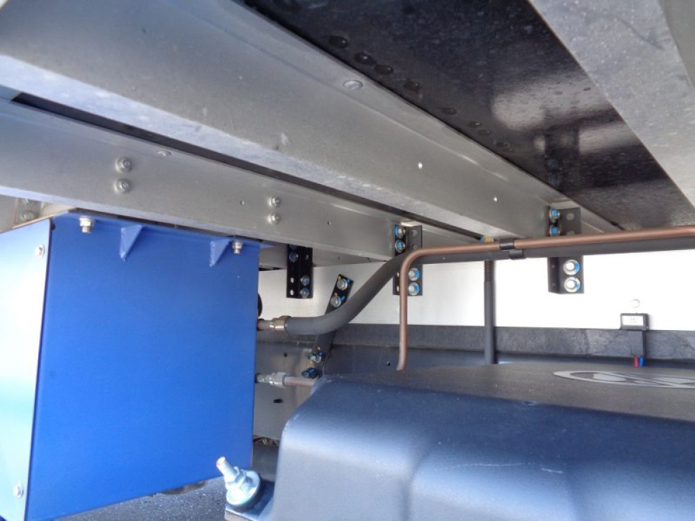 日野 レンジャー 冷凍バン 中増t 2KG-GD2ABA 年式 R3[写真21]