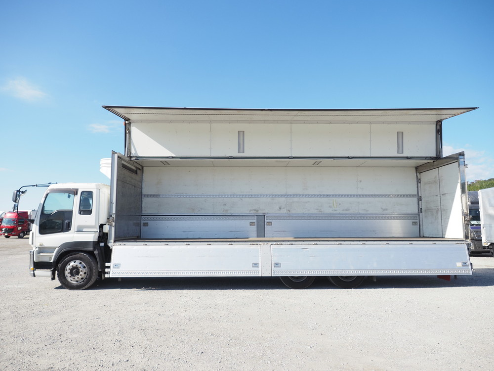 いすゞ ギガ 冷凍ウイング 大型 QKG-CYL77A 年式 H26[写真18]