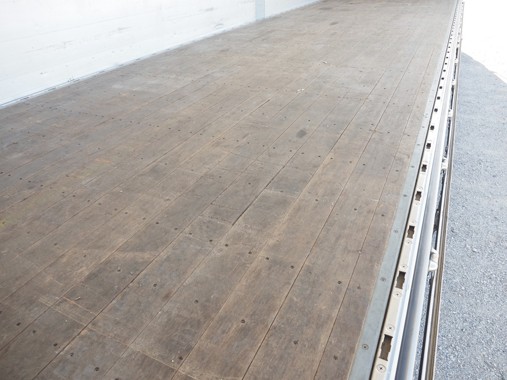 いすゞ ギガ 冷凍ウイング 大型 QKG-CYL77A 年式 H26[写真25]