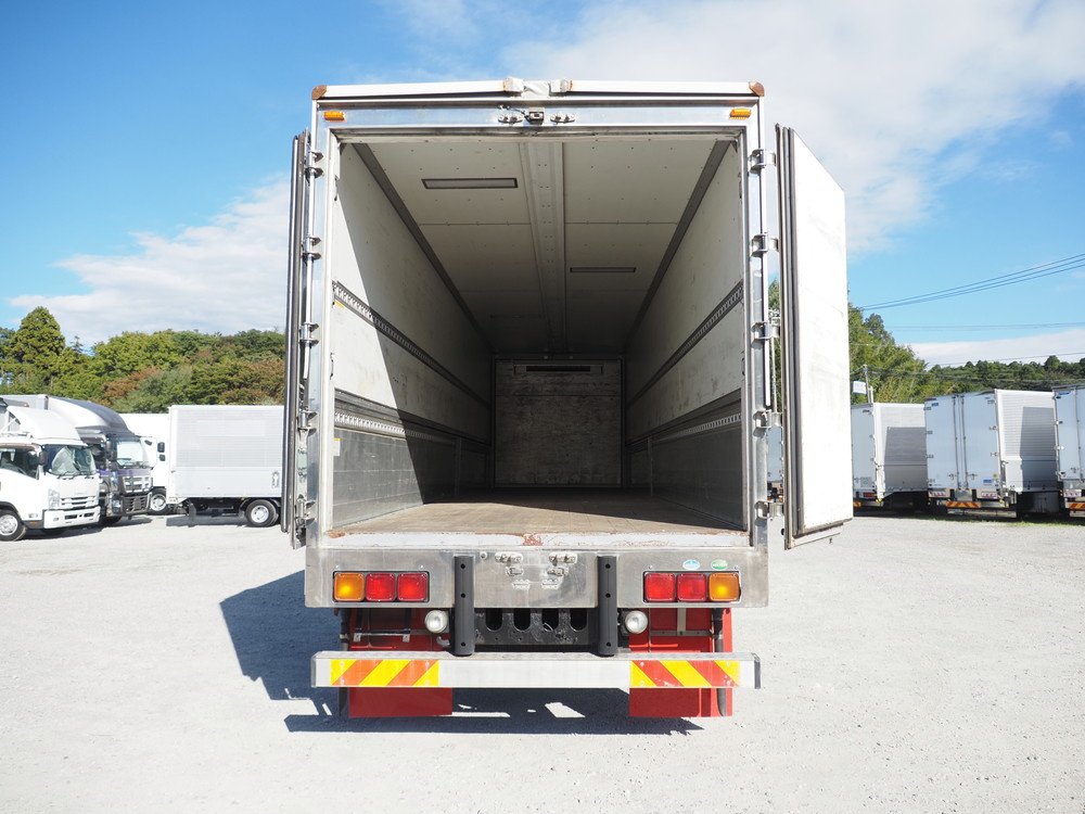 いすゞ ギガ 冷凍ウイング 大型 QKG-CYL77A 年式 H26[写真27]