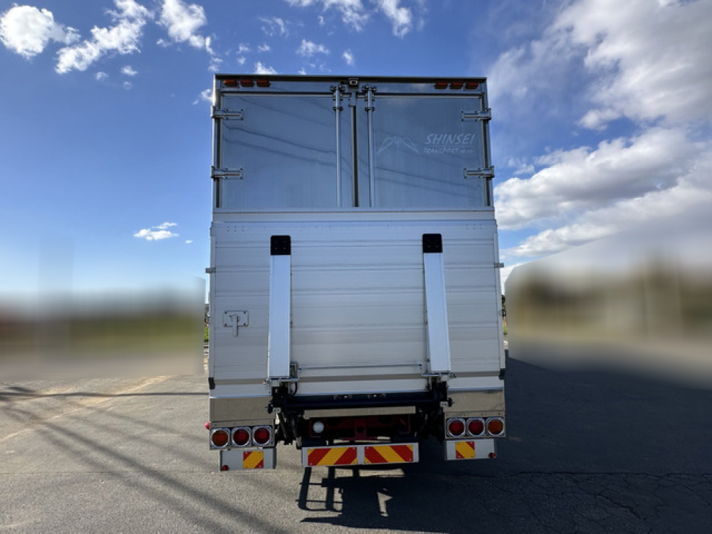 UDトラックス クオン ウイング車 大型 QKG-CG5ZA 年式 H25[写真05]