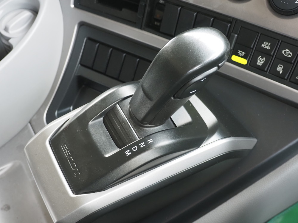 UDトラックス  トラクタ 大型 2PG-GK5AAB 年式 R2[写真27]