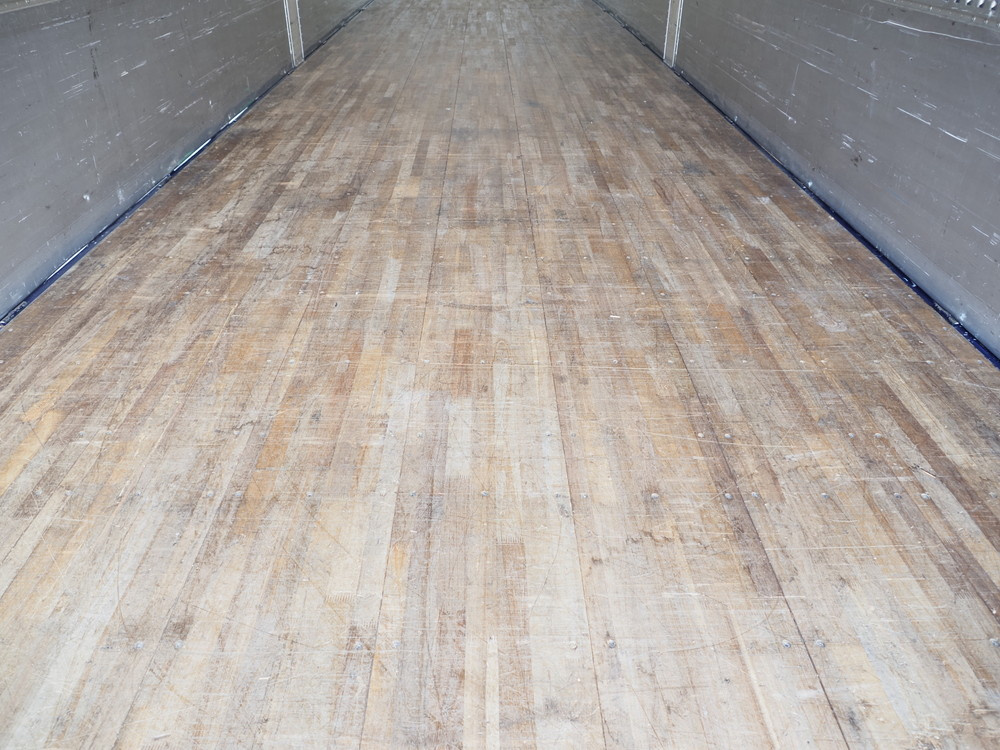 いすゞ ギガ ウイング車 大型 2PG-CYJ77C 年式 R1[写真29]