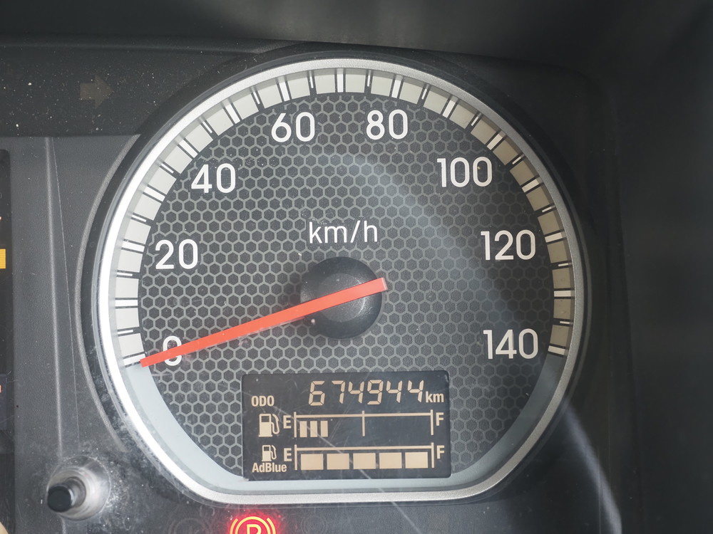 いすゞ ギガ ウイング車 大型 2PG-CYJ77C 年式 R1[写真42]