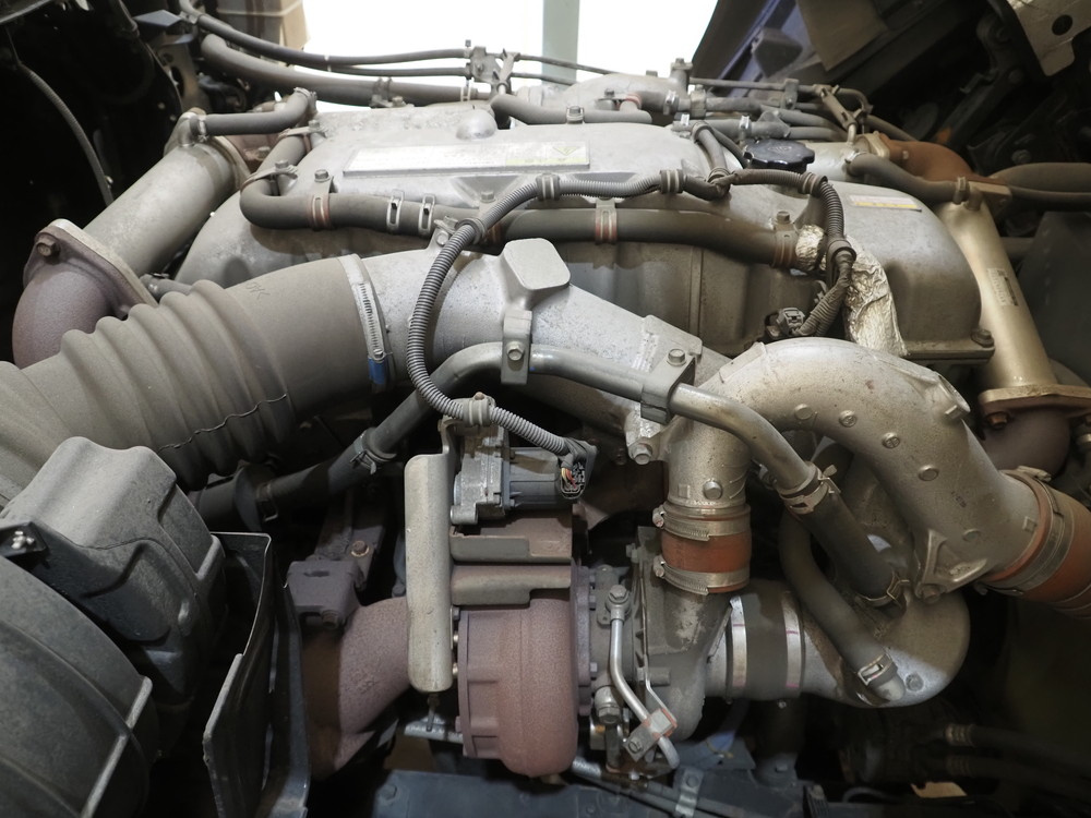 いすゞ ギガ ウイング車 大型 QKG-CYJ77A 年式 H27[写真51]