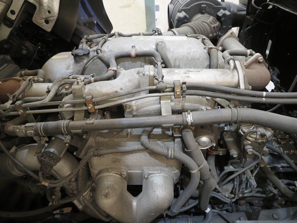 いすゞ ギガ ウイング車 大型 QKG-CYJ77A 年式 H27[写真50]