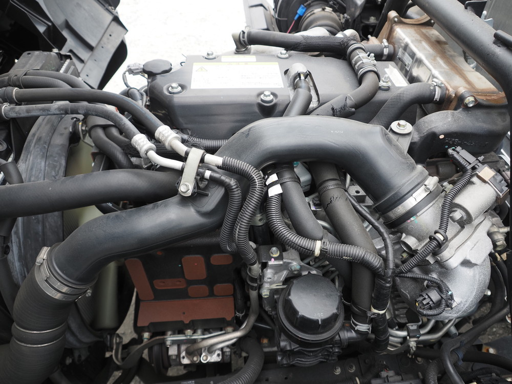 いすゞ フォワード バン車 中型 2RG-FRR90S1 年式 H30[写真35]