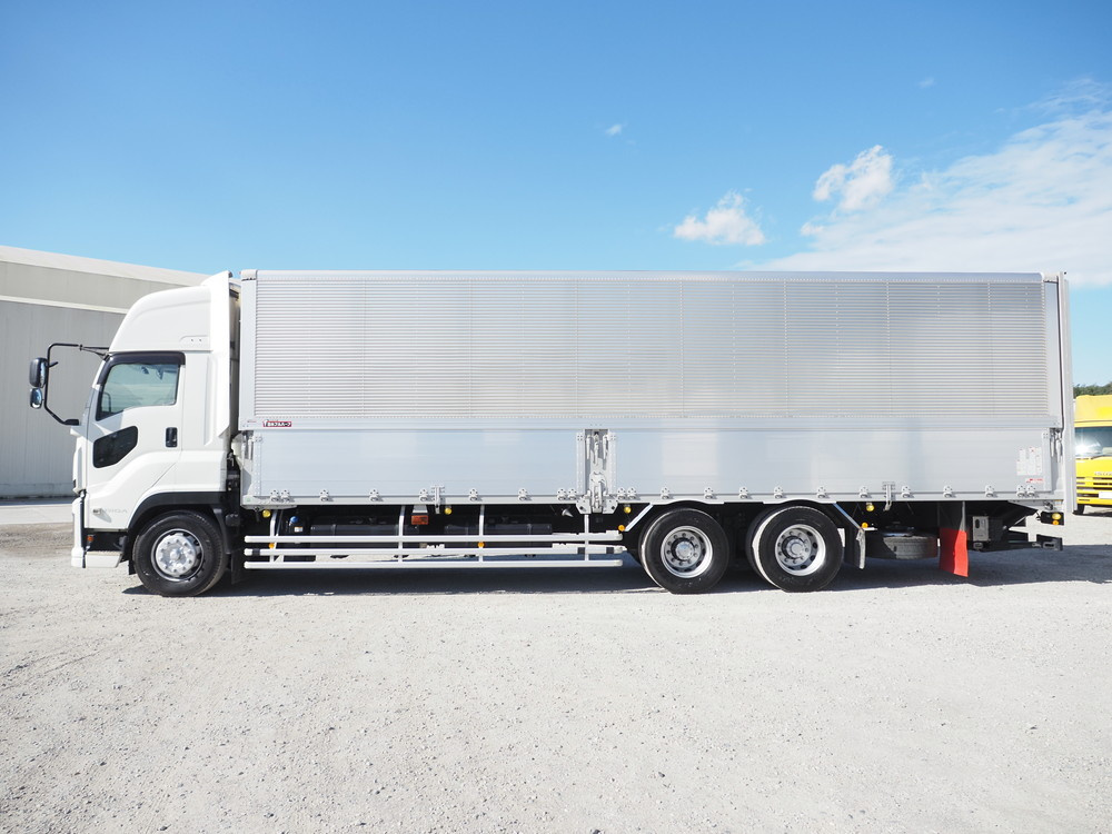 いすゞ ギガ ウイング車 大型 2PG-CYL77C 年式 R2[写真14]