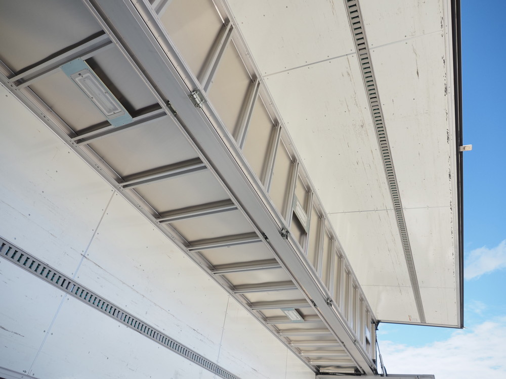 いすゞ ギガ ウイング車 大型 2PG-CYL77C 年式 R2[写真22]