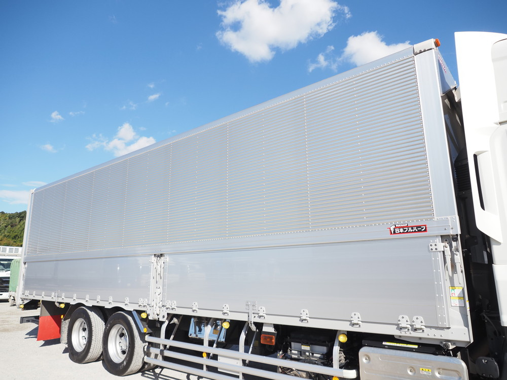 いすゞ ギガ ウイング車 大型 2PG-CYL77C 年式 R2[写真10]