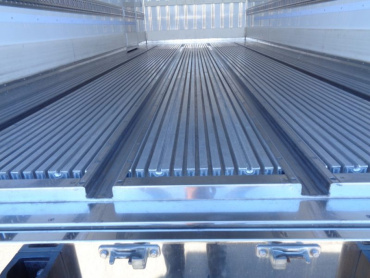 日野 レンジャー 冷凍バン 中増t 2KG-GD2ABA 年式 R3 [写真07]