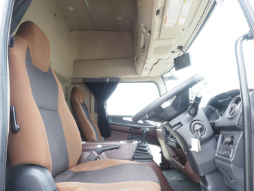 日野 レンジャー ウイング車 中型 2PG-FD2ABG 年式 H30[写真32]