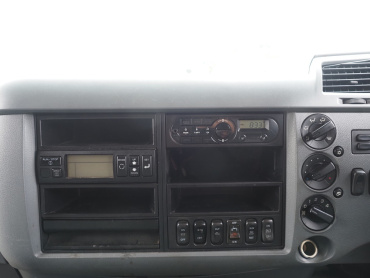 三菱ふそう ファイター 冷凍バン 中型 TKG-FK64F 年式 H27[写真30]