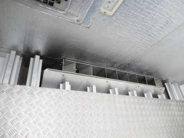 いすゞ ギガ 冷凍バン 大型 QKG-CYL77A 年式 H25[写真21]