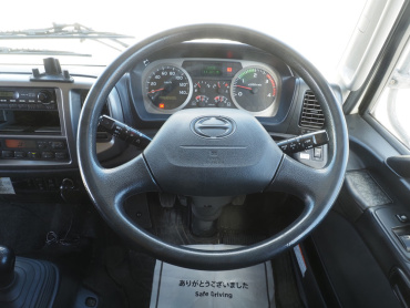 日野 レンジャー 冷凍バン 中型 TKG-FC7JKAA 年式 H28[写真24]