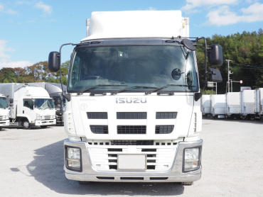 いすゞ ギガ 冷凍バン 大型 QKG-CYL77A 年式 H25[写真02]