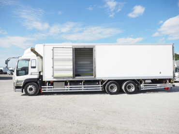 いすゞ ギガ 冷凍バン 大型 QKG-CYL77A 年式 H25[写真13]