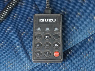 いすゞ ギガ 冷凍ウイング 大型 QKG-CYJ77A 年式 H26[写真41]