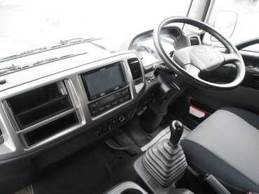 日野 レンジャー バン車 中型 TKG-FD7JLAA 年式 H25[写真24]