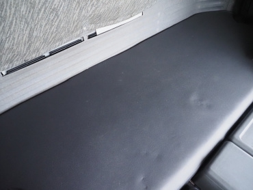 いすゞ ギガ ウイング車 大型 QKG-CYJ77A 年式 H27[写真35]