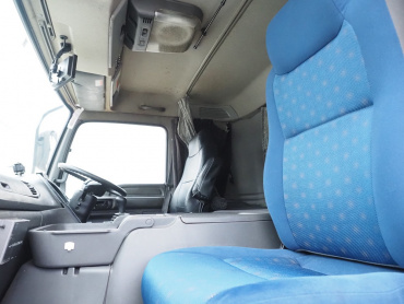 いすゞ ギガ ウイング車 大型 QKG-CYJ77A 年式 H27[写真36]