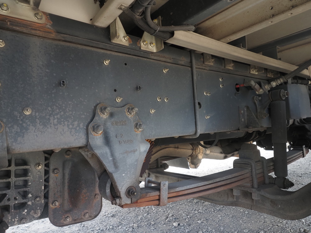 いすゞ ギガ ウイング車 大型 QKG-CYJ77B 年式 H29[写真48]