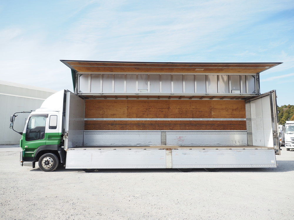 いすゞ ギガ ウイング車 大型 QKG-CYJ77A 年式 H27[写真18]