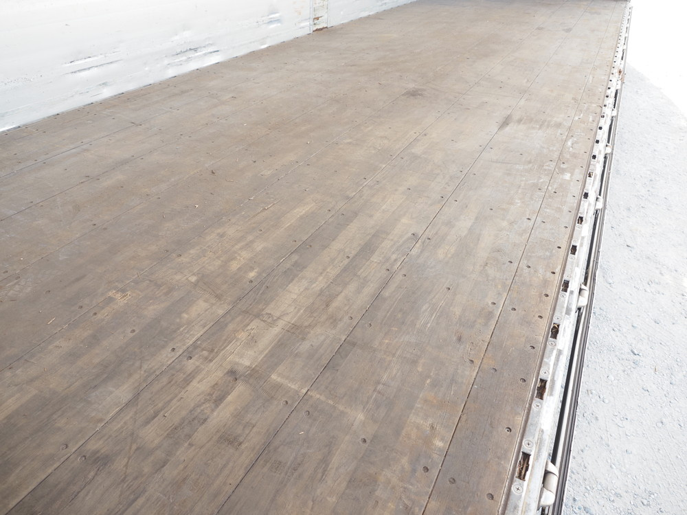 いすゞ ギガ ウイング車 大型 QKG-CYJ77A 年式 H27[写真24]