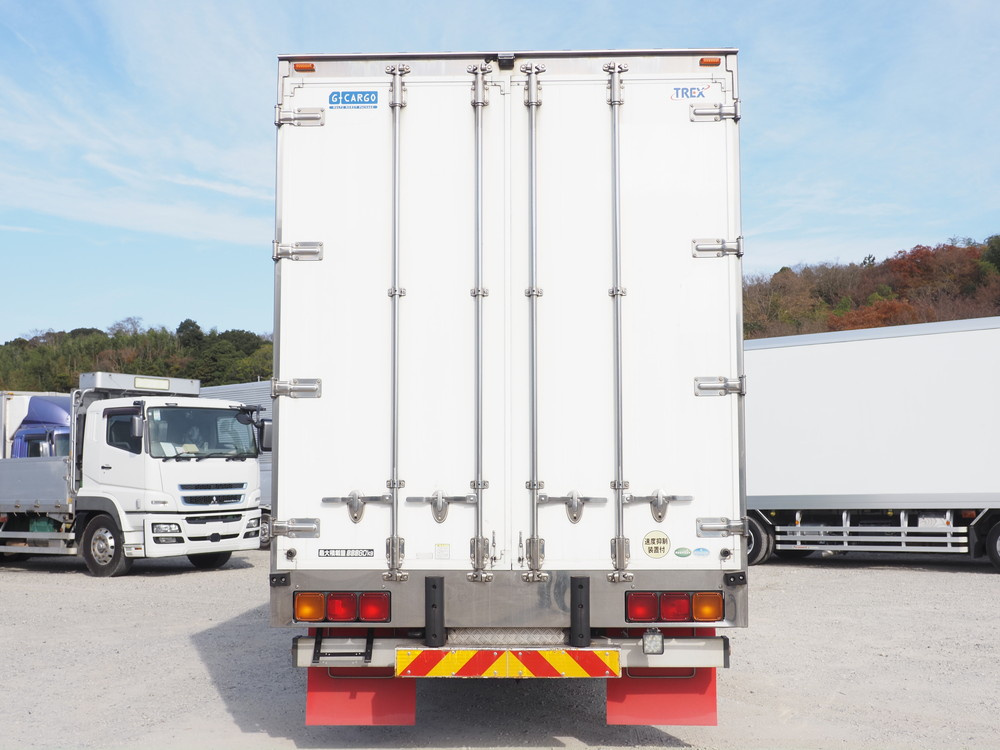 いすゞ ギガ ウイング車 大型 QKG-CYJ77A 年式 H27[写真07]