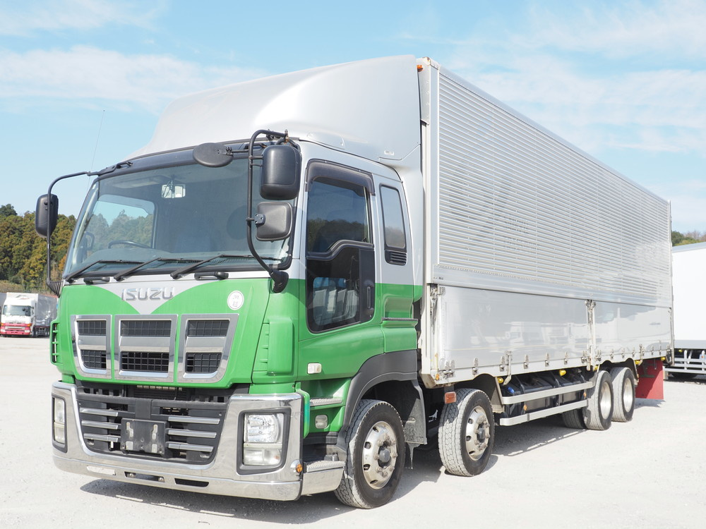 いすゞ ギガ ウイング車 大型 QKG-CYJ77A 年式 H27[写真01]