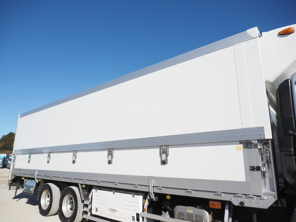 日野 プロフィア 冷凍ウイング 大型 2DG-FR1AHG 年式 R1[写真09]