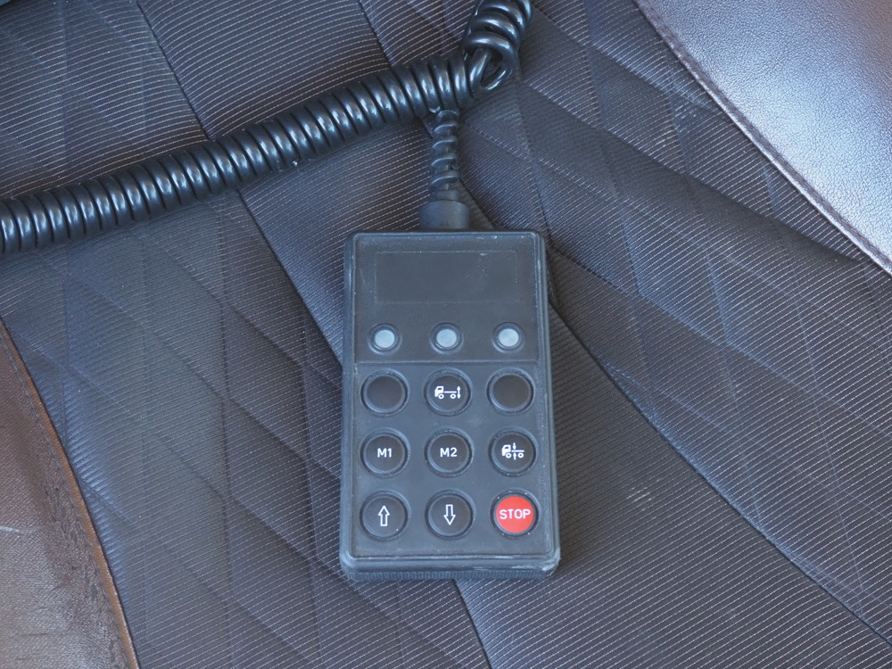 日野 プロフィア 冷凍ウイング 大型 2DG-FR1AHG 年式 R1[写真37]