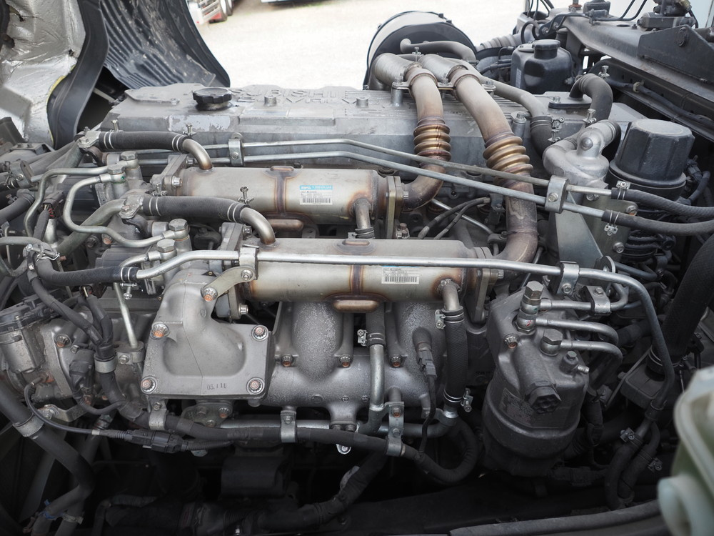 三菱ふそう スーパーグレート 冷凍バン 大型 BDG-FU54JZ 年式 H22[写真47]