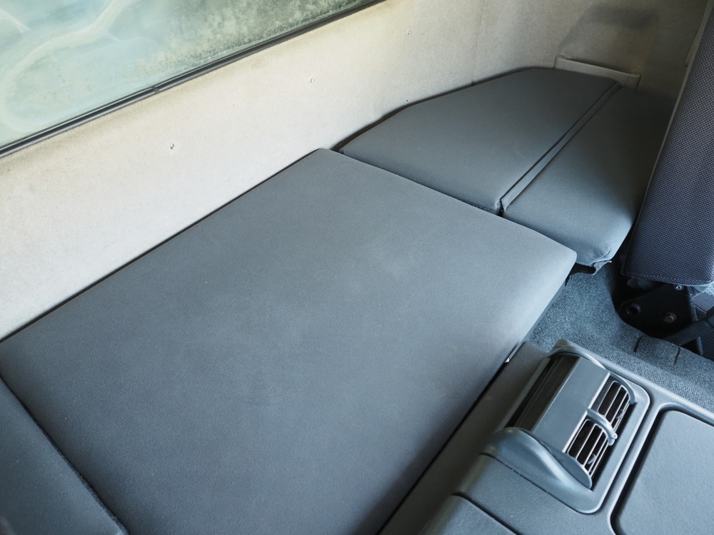 三菱ふそう スーパーグレート 冷凍バン 大型 BDG-FU54JZ 年式 H22[写真36]