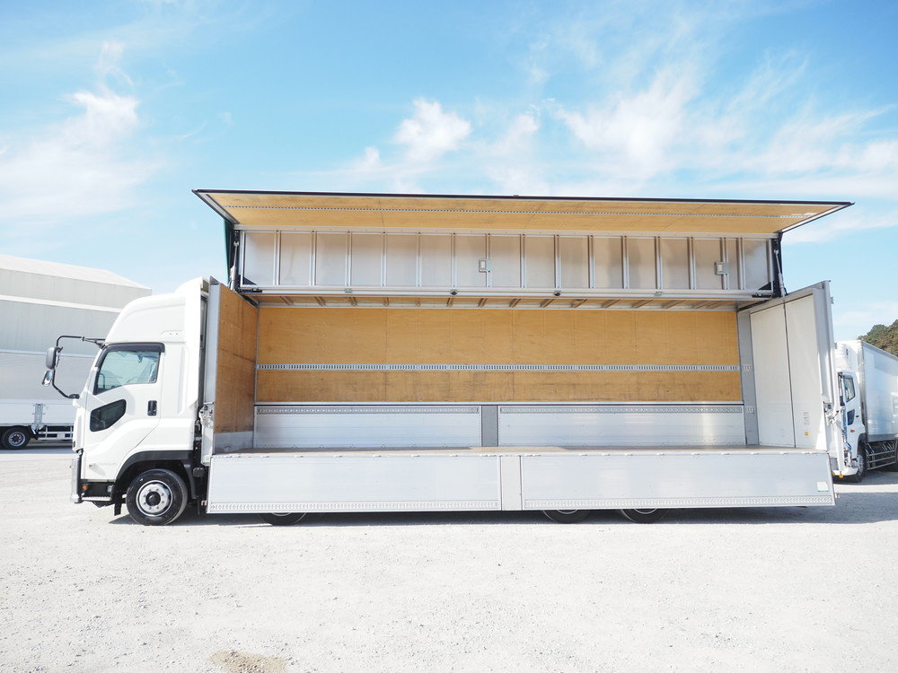 いすゞ ギガ ウイング車 大型 2PG-CYJ77C 年式 R4[写真16]