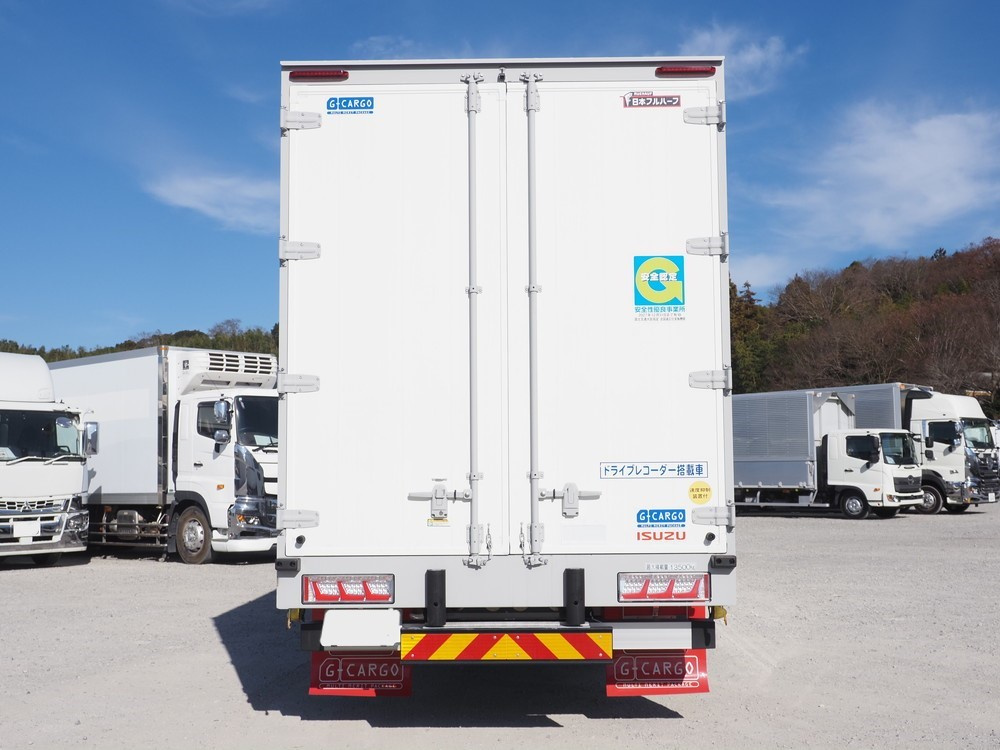 いすゞ ギガ ウイング車 大型 2PG-CYJ77C 年式 R4[写真06]