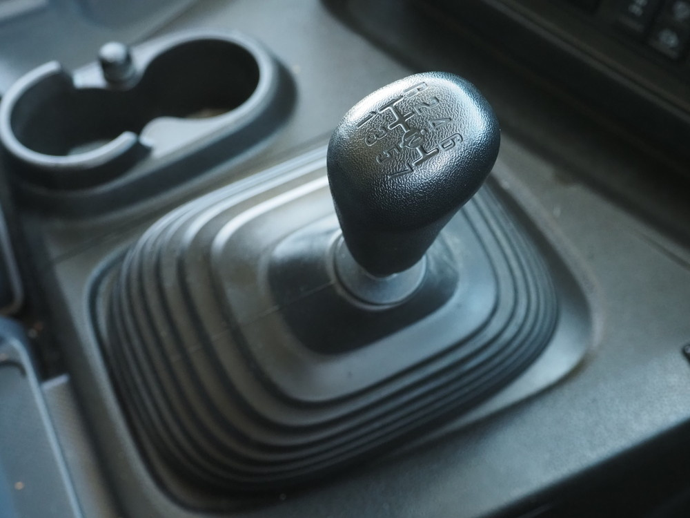 いすゞ ギガ ウイング車 大型 2PG-CYJ77C 年式 R4[写真32]